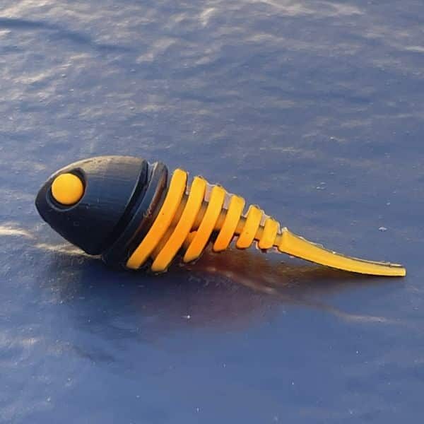 Club Nyashki Jack in Orange Schwarz auf Schieferplatte
