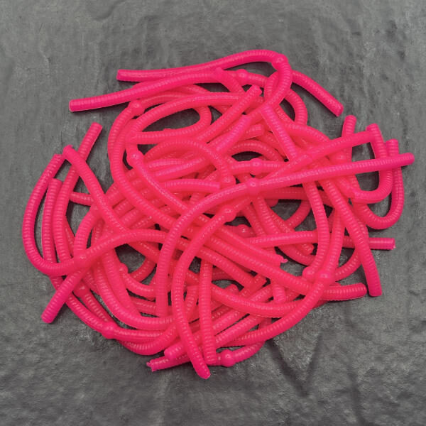 Ein Haufen Forellen Gummikoeder RIP No 8 in pink