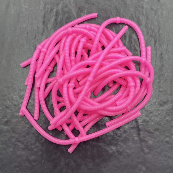 Ein Haufen Forellen Gummikoeder RIP No 8 in bubblegum