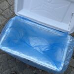 Kuehlbox mit eingelegtem Seitenfaltenbeutel